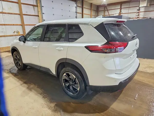 JN8BT3BB0TW081412 2026 NISSAN ROGUE - Image 2