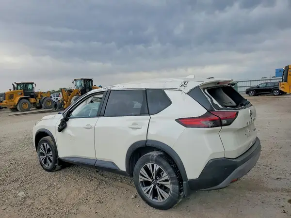 JN8BT3BB1NW330397 2022 NISSAN ROGUE - Image 2