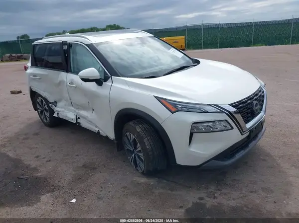JN8BT3BB1NW336863 2022 NISSAN ROGUE - Image 1