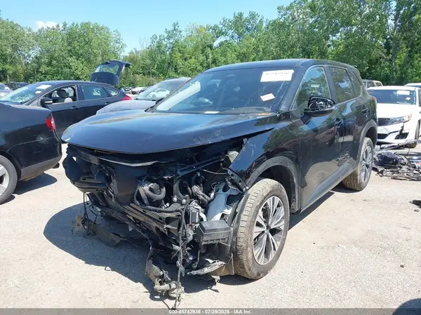 JN8BT3BB1PW460621 2023 NISSAN ROGUE - Image 2