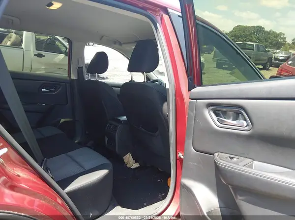 JN8BT3BB1RW172052 2024 NISSAN ROGUE - Image 8