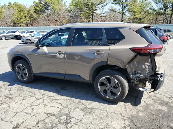 JN8BT3BB1RW288481 2024 NISSAN ROGUE - Image 2