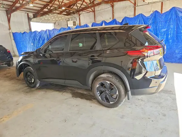 JN8BT3BB1RW438539 2024 NISSAN ROGUE - Image 2