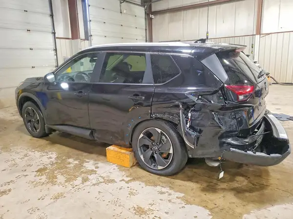 JN8BT3BB1RW445894 2024 NISSAN ROGUE - Image 2