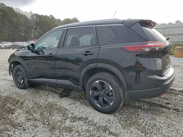 JN8BT3BB1RW447273 2024 NISSAN ROGUE - Image 2
