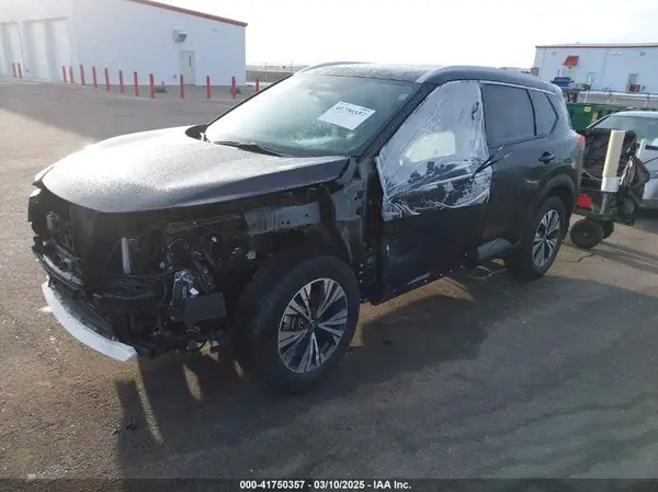 JN8BT3BB2NW337388 2022 NISSAN ROGUE - Image 2