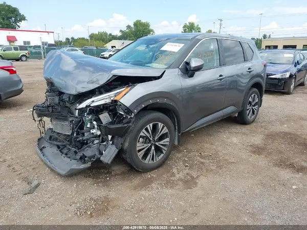 JN8BT3BB2PW350628 2023 NISSAN ROGUE - Image 2