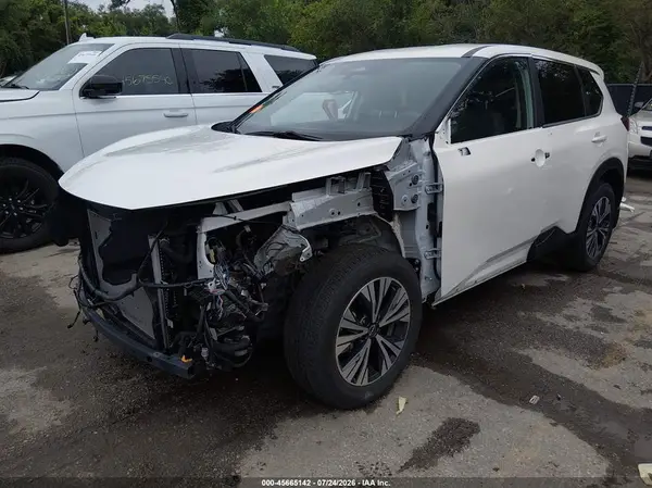 JN8BT3BB2PW358163 2023 NISSAN ROGUE - Image 2