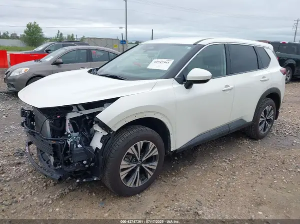 JN8BT3BB2PW471434 2023 NISSAN ROGUE - Image 2