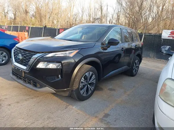 JN8BT3BB2PW478528 2023 NISSAN ROGUE - Image 2