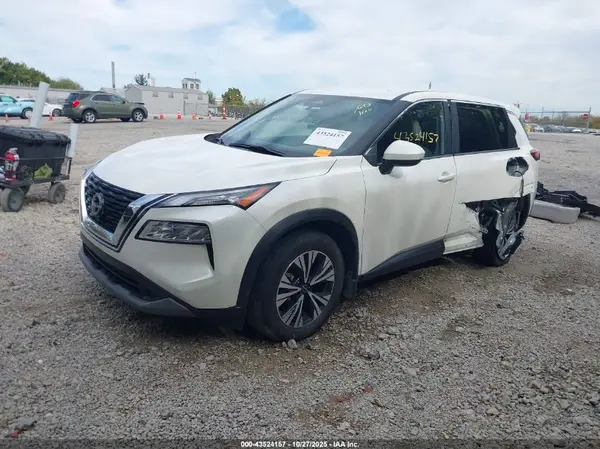 JN8BT3BB2PW485060 2023 NISSAN ROGUE - Image 2