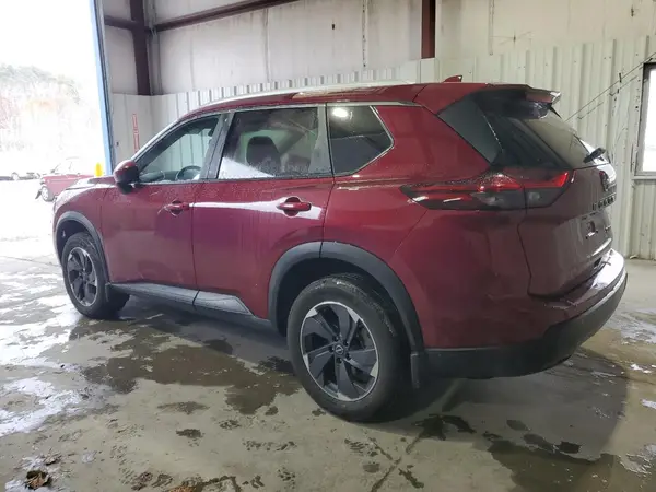 JN8BT3BB2RW173064 2024 NISSAN ROGUE - Image 2