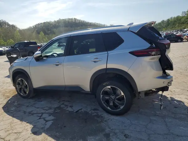 JN8BT3BB2RW177518 2024 NISSAN ROGUE - Image 2