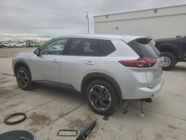 JN8BT3BB2RW290966 2024 NISSAN ROGUE - Image 2