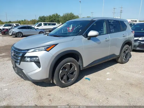 JN8BT3BB2RW421085 2024 NISSAN ROGUE - Image 2