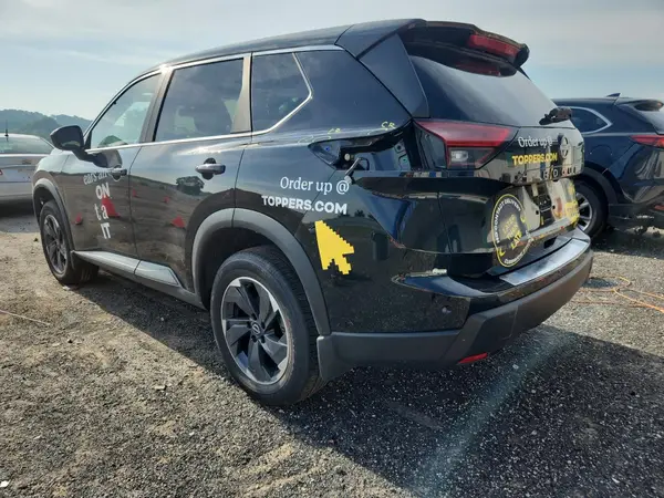 JN8BT3BB2SW147764 2025 NISSAN ROGUE - Image 2