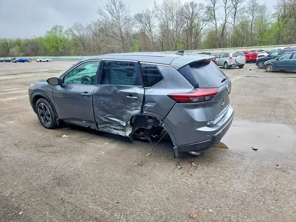 JN8BT3BB2SW151572 2025 NISSAN ROGUE - Image 2