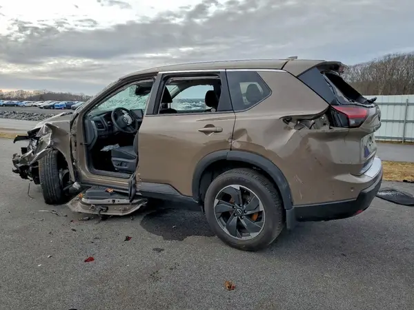 JN8BT3BB2SW154150 2025 NISSAN ROGUE - Image 2