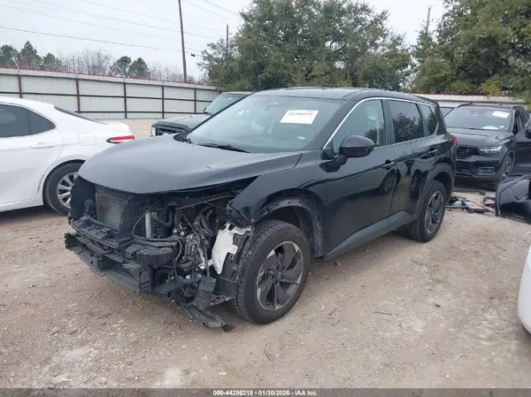 JN8BT3BB2SW417754 2025 NISSAN ROGUE - Image 2