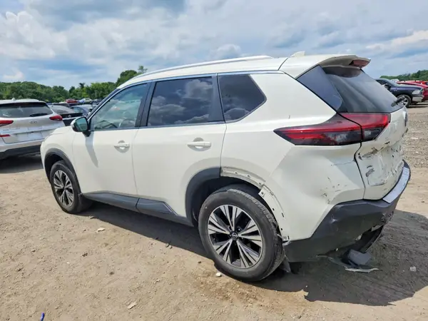 JN8BT3BB3NW334127 2022 NISSAN ROGUE - Image 2