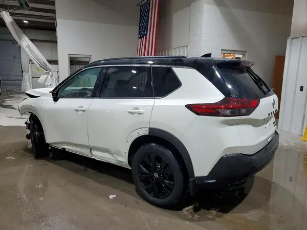 JN8BT3BB3PW184149 2023 NISSAN ROGUE - Image 2