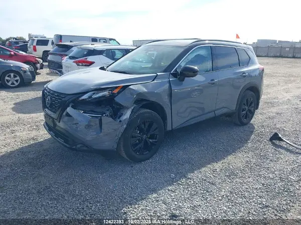 JN8BT3BB3PW193059 2023 NISSAN ROGUE - Image 2