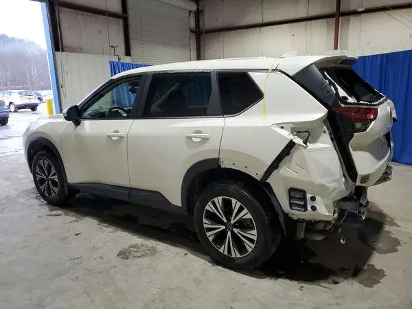 JN8BT3BB3PW358589 2023 NISSAN ROGUE - Image 2