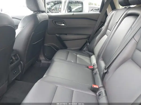 JN8BT3BB3RW172635 2024 NISSAN ROGUE - Image 8