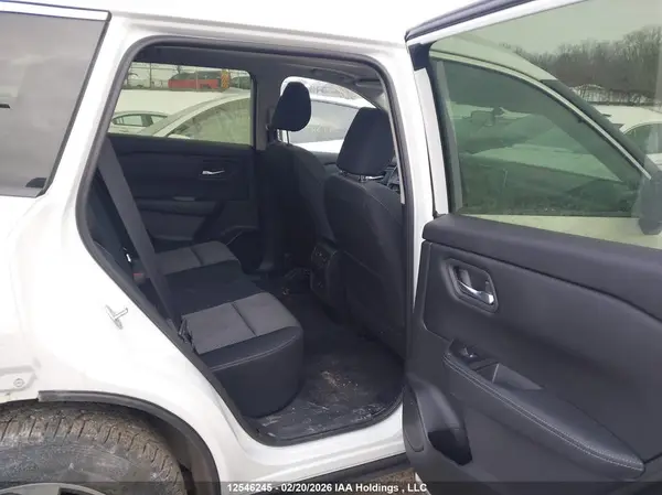 JN8BT3BB3RW176703 2024 NISSAN ROGUE - Image 8