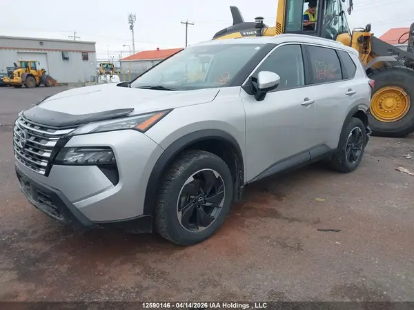 JN8BT3BB3RW182663 2024 NISSAN ROGUE - Image 2