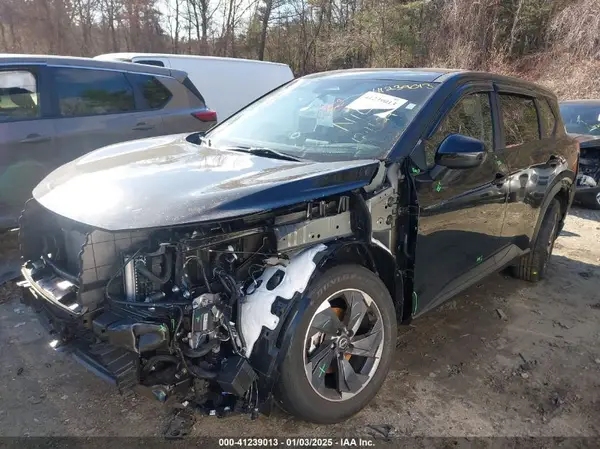 JN8BT3BB3RW284755 2024 NISSAN ROGUE - Image 2