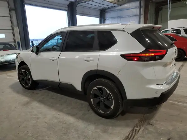 JN8BT3BB3RW286666 2024 NISSAN ROGUE - Image 2