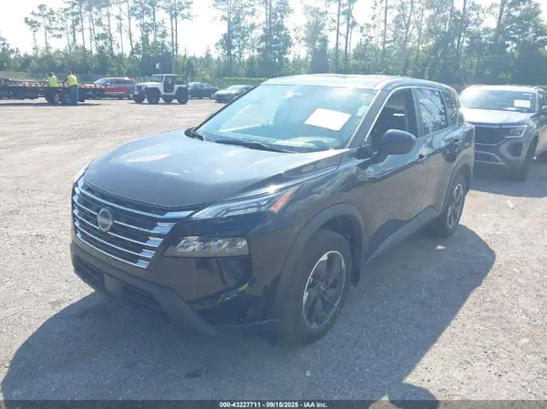 JN8BT3BB3RW421306 2024 NISSAN ROGUE - Image 2