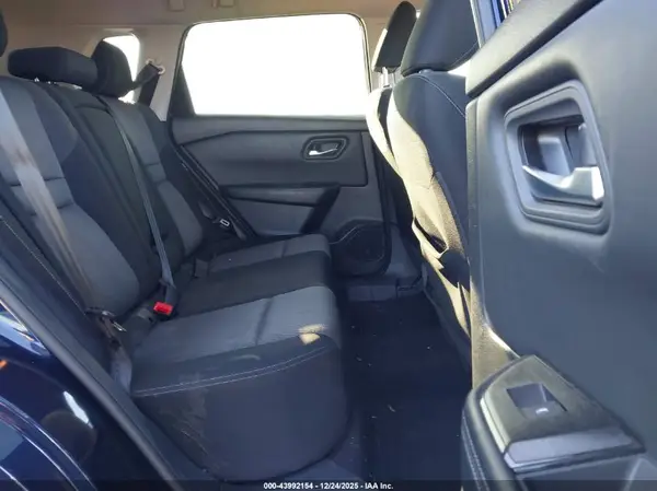 JN8BT3BB3RW443824 2024 NISSAN ROGUE - Image 8