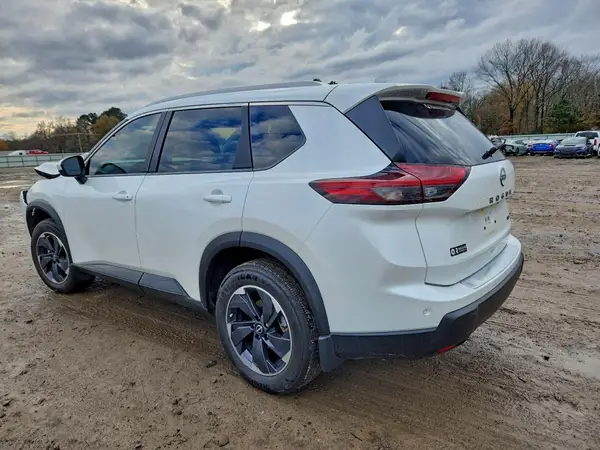 JN8BT3BB3SW143593 2025 NISSAN ROGUE - Image 2