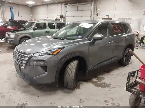 JN8BT3BB3SW148986 2025 NISSAN ROGUE - Image 2