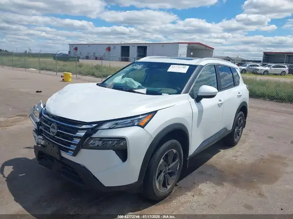 JN8BT3BB3SW153797 2025 NISSAN ROGUE - Image 2