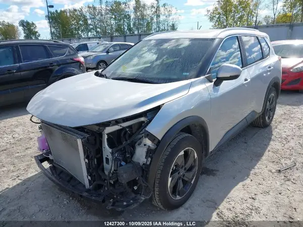 JN8BT3BB3SW156974 2025 NISSAN ROGUE - Image 2