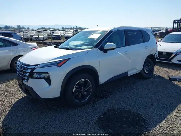 JN8BT3BB3SW413132 2025 NISSAN ROGUE - Image 2