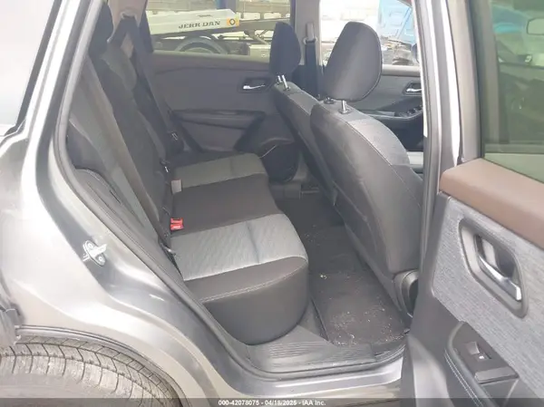 JN8BT3BB4PW472231 2023 NISSAN ROGUE - Image 8