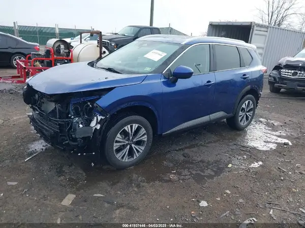 JN8BT3BB4PW496416 2023 NISSAN ROGUE - Image 2
