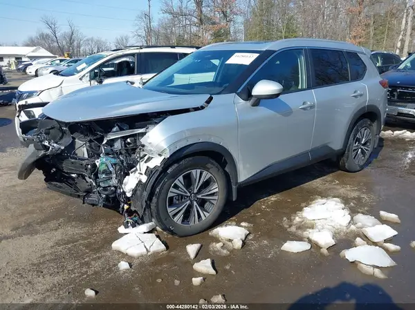 JN8BT3BB4PW497632 2023 NISSAN ROGUE - Image 2