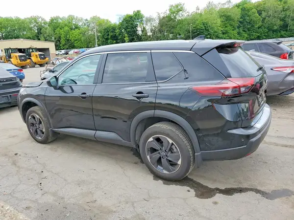 JN8BT3BB4RW177942 2024 NISSAN ROGUE - Image 2