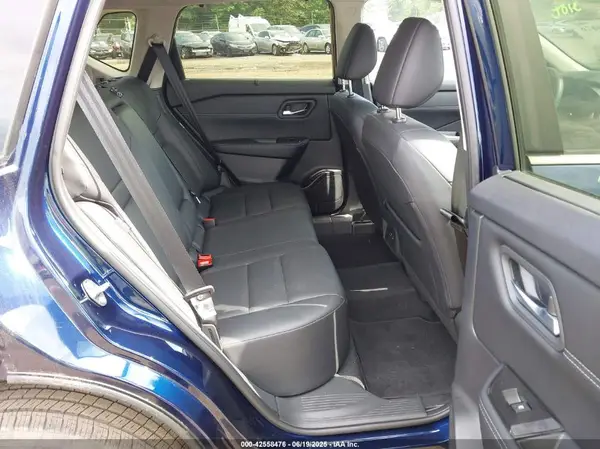 JN8BT3BB4RW283985 2024 NISSAN ROGUE - Image 8