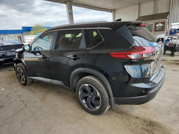 JN8BT3BB4RW290161 2024 NISSAN ROGUE - Image 2
