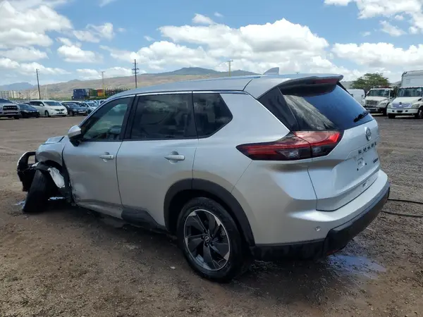 JN8BT3BB4RW435151 2024 NISSAN ROGUE - Image 2