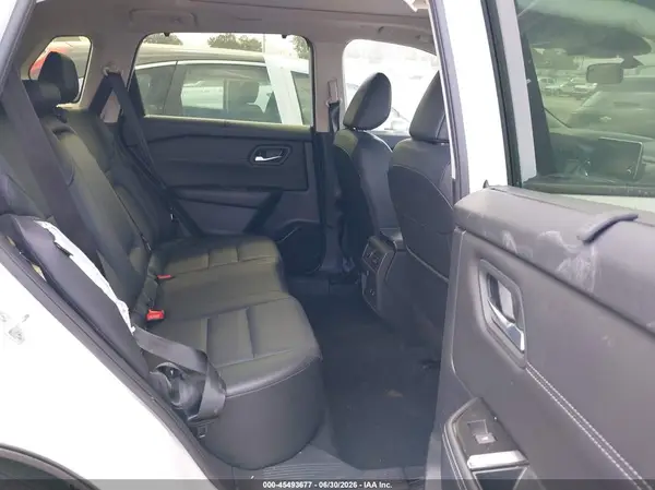 JN8BT3BB4RW439183 2024 NISSAN ROGUE - Image 8