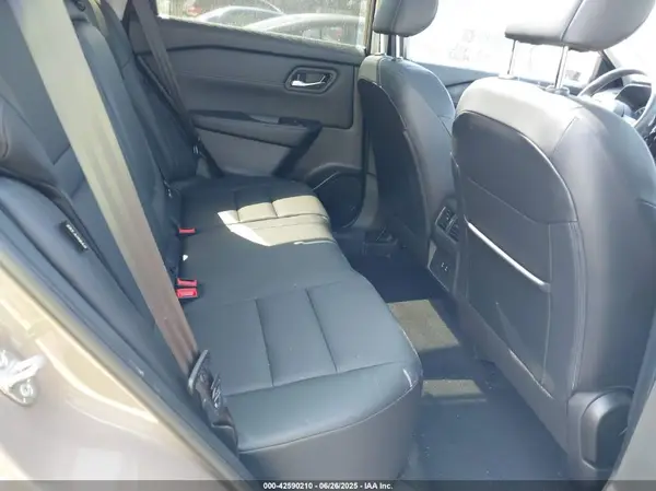 JN8BT3BB4RW446280 2024 NISSAN ROGUE - Image 8