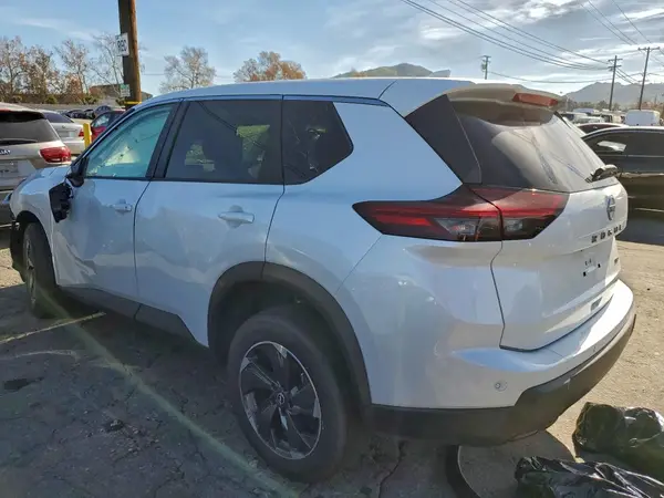 JN8BT3BB4SW162492 2025 NISSAN ROGUE - Image 2