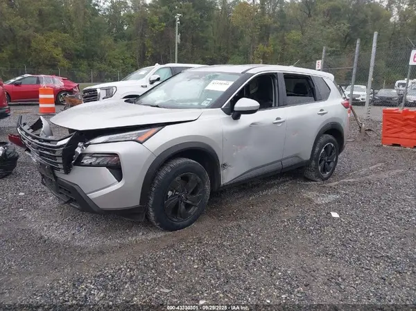 JN8BT3BB4SW417271 2025 NISSAN ROGUE - Image 2